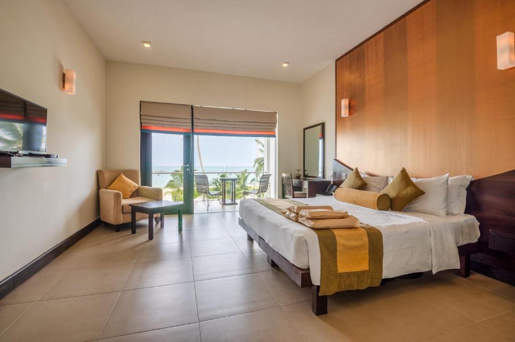 هتل شیناگاوا بیچ